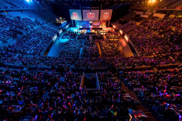 尖中场球员 尖中场球员