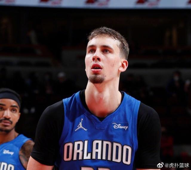 位球员都表 位球员都表